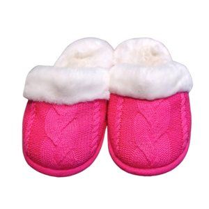 Victoria's Secret Cozy Cable Knit Slipper- Sz. Med